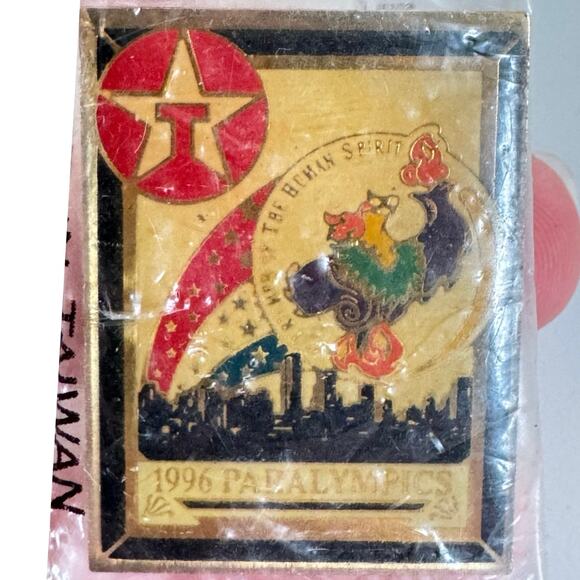 Vintage 1996 Texaco Olympic Pin Set of 6 Atlanta Enamel Collectors Memorabilia - Picture 6 of 10